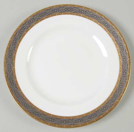 Contrast Salad Plate