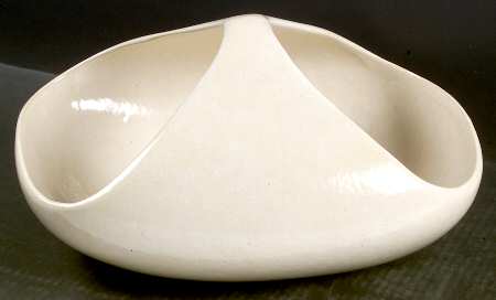 Raymor Contempory White (Glossy) Fruit Basket