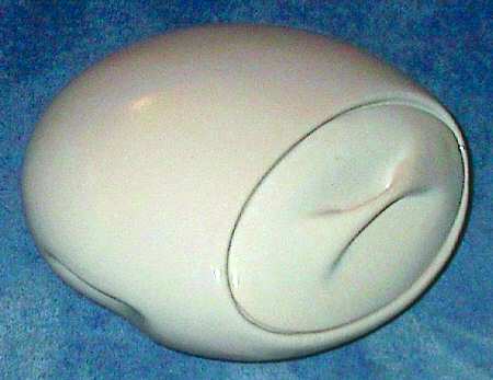 Raymor Contempory White (Glossy) Bun Warmer with Lid