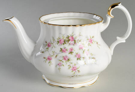 Victoriana Rose (Montrose Shape) Teapot No Lid