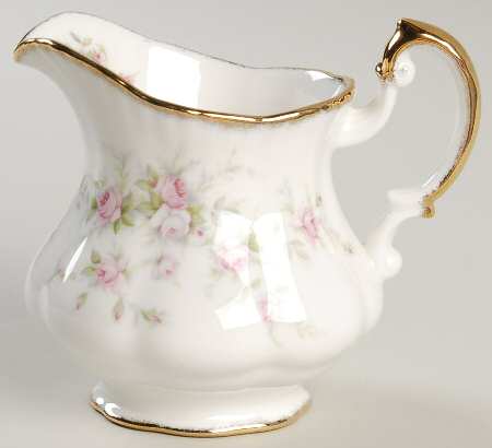 Victoriana Rose (Montrose Shape) Creamer