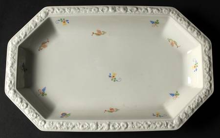 R772 13" Oval Serving Platter