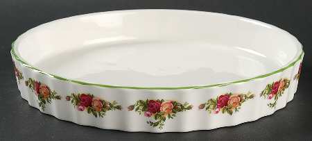 Old Country Roses White (Green Trim) 9" Quiche