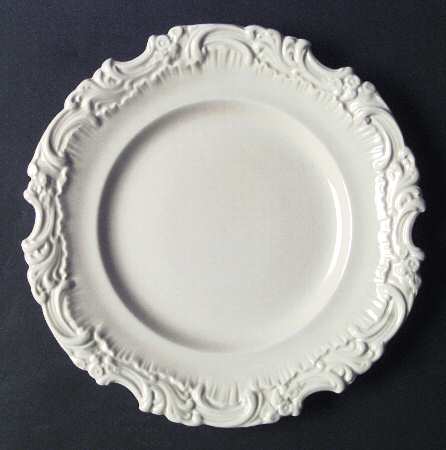 RD93 by Royal Doulton