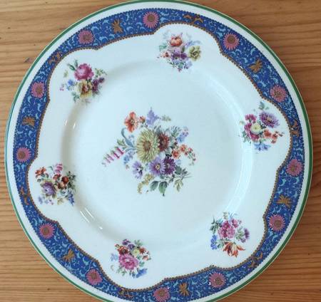 RD94 Dinner Plate
