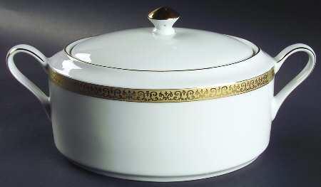 Gold Buffet Oval Covered Vegetable