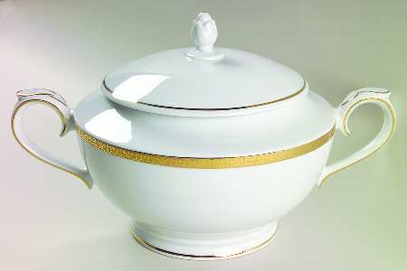 Gold Buffet Tureen &  Lid by Royal Gallery