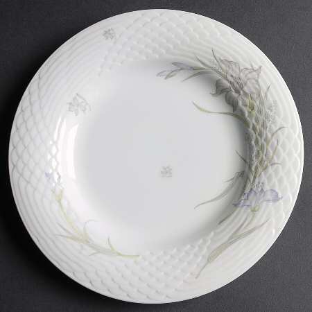 Daffodil (Extra Small Flowers) Salad Plate