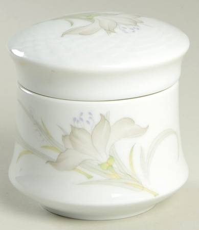 Daffodil (Extra Small Flowers) Sugar Bowl & Lid