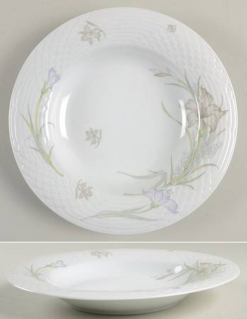 Daffodil (Extra Small Flowers) Large Rim Soup Bowl