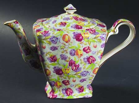 Stratford (Earhenware, Intro 2000) Teapot & Lid
