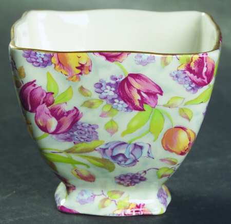 Stratford (Earhenware, Intro 2000) Open Sugar Bowl