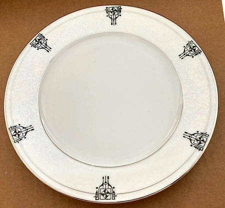 R815 Salad Plate
