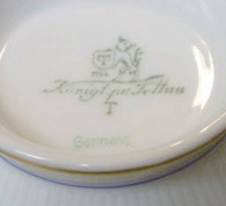 ROT164 Footed Cream Soup Bowl & Saucer Set