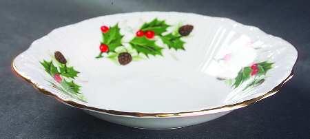 Noel (Holly Backstamp, Scalloped) Bon Bon