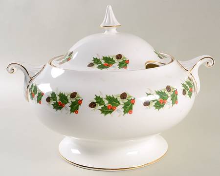 Noel  (Crown Backstamp, Smooth) Tureen &  Lid