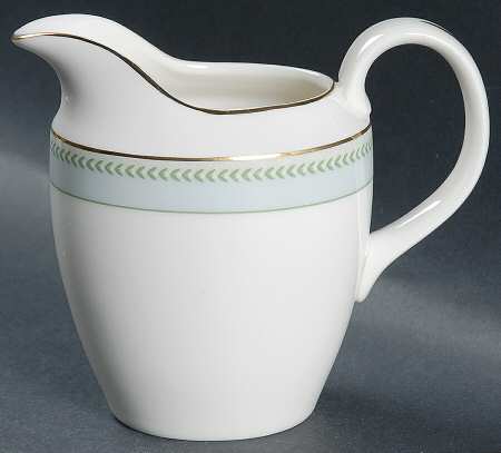 Etienne (Gold Trim) Creamer