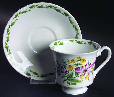 The Garden Footed Cup & Saucer Set