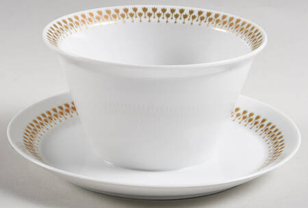 Empresse Gravy Boat with Attached Underplate