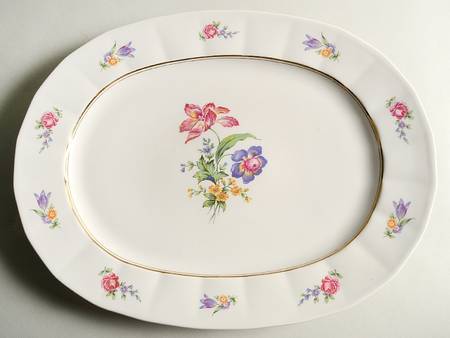 RYD17 16" Oval Serving Platter