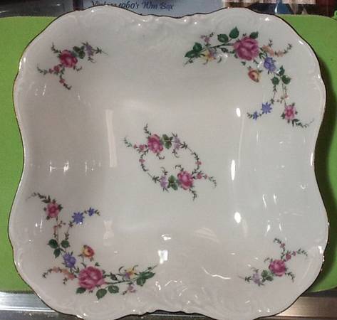 RKT3 9" Square Vegetable Bowl