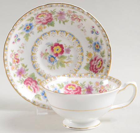 Malvern (Scalloped) Footed Cup & Saucer Set