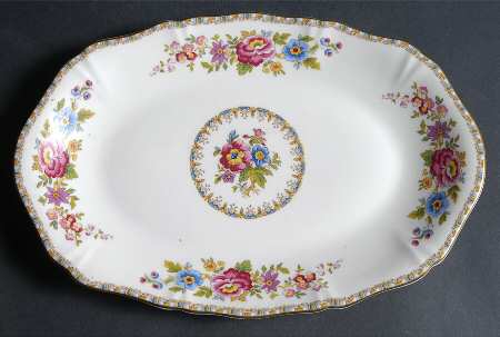 Malvern (Scalloped) 11" Oval Serving Platter