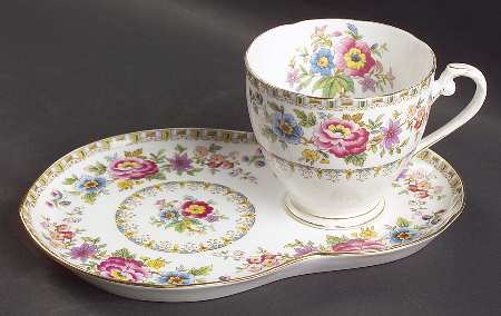 Malvern (Scalloped) Snack Plate & Cup Set