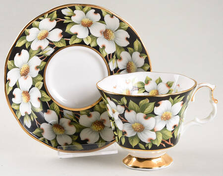 Flora Series Footed Cup & Saucer Set