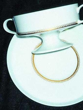 R862 Footed Cream Soup Bowl & Saucer Set