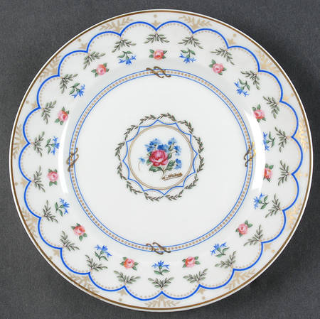 D'Artois by Royal Limoges