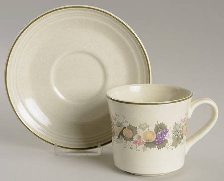 Harvest Garland Flat Cup & Saucer Set