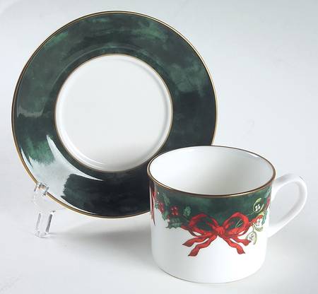 Holly Ribbons Green Flat Cup & Saucer Set