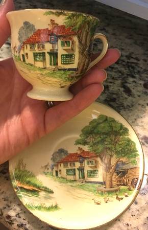 Red Roof Footed Demitasse Cup & Saucer Set