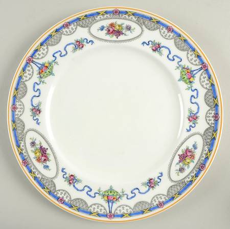 V5421 Dinner Plate