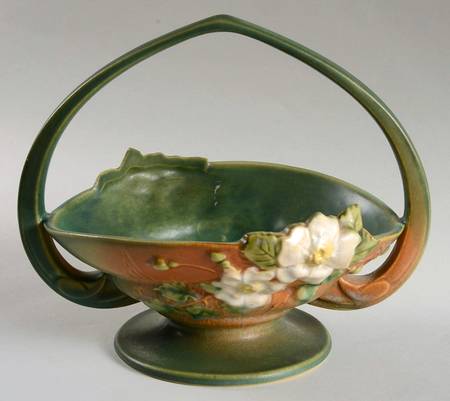 White Rose (Brown, Terra Cotta and Green) 8" Handled Basket