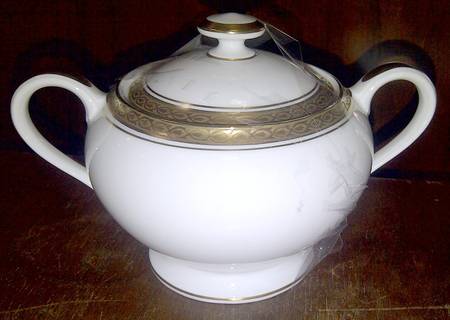 R870 Sugar Bowl & Lid