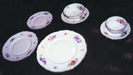 R883 Salad Plate