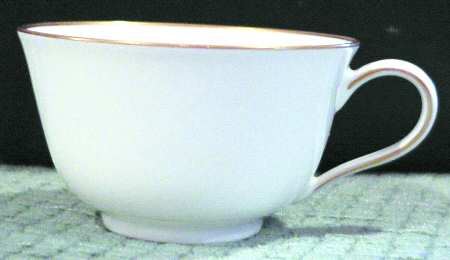 3746 Footed Cup