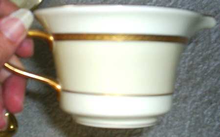 Ariston (Smooth) Creamer