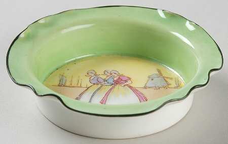 Dutch A Harlem Ruffled Fruit Bowl
