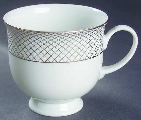 Siam Platinum Footed Cup