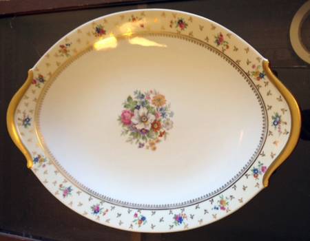 Carousel 14" Oval Serving Platter