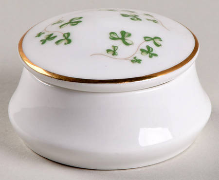 Trellis Shamrock Giftware Round Box & Lid