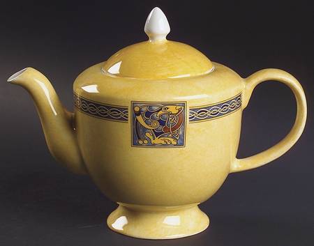 Irish Treasure Collection Teapot & Lid