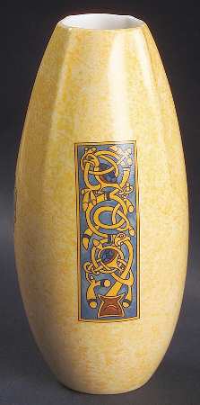 Irish Treasure Collection Small Nova Vase