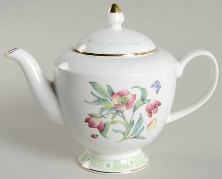Innisfree Collection Teapot & Lid