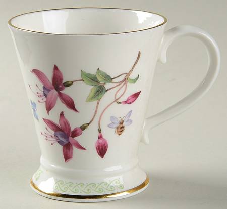 Innisfree Collection Flared Mug