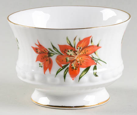 Prairie Lily (Ribbed, Gold Trim) Open Sugar Bowl