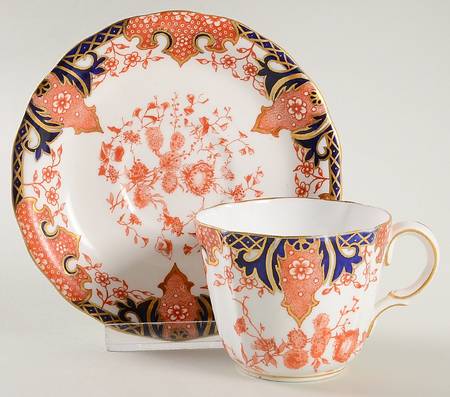 2712 Flat Cup & Saucer Set